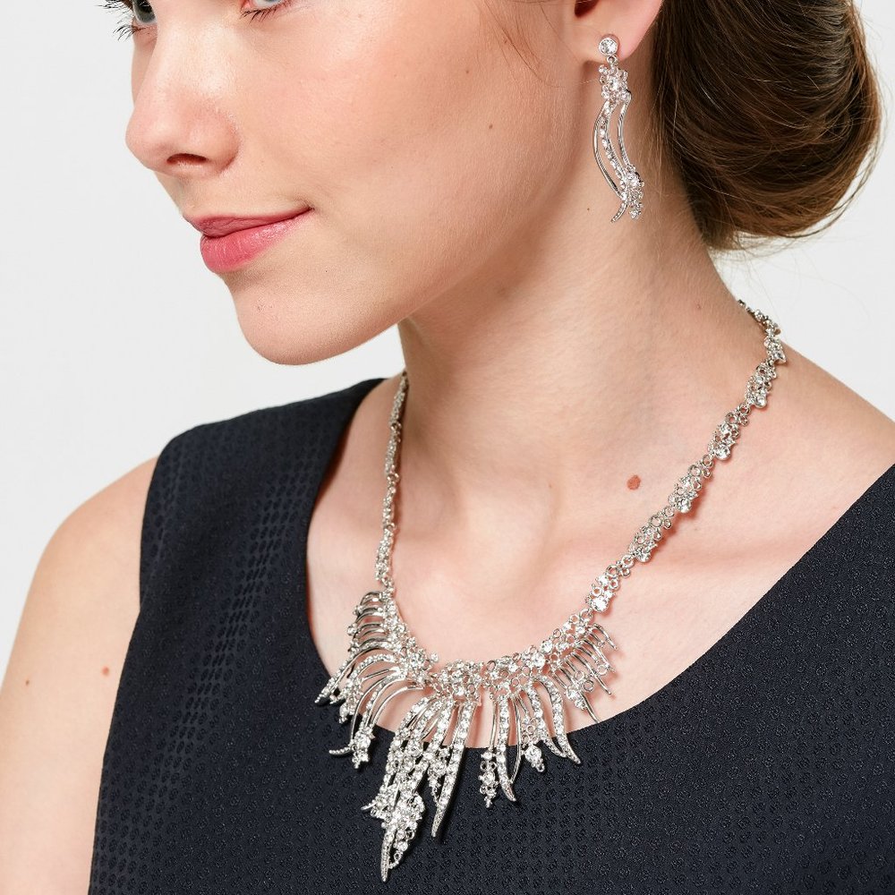Swarovski Crystal Statement Necklace Earrings Set - image 5